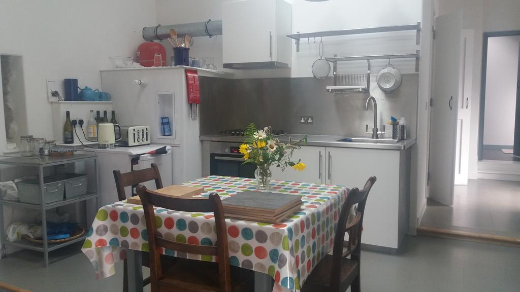 Вилла Rhiwiau Self Catering Кармартен Экстерьер фото